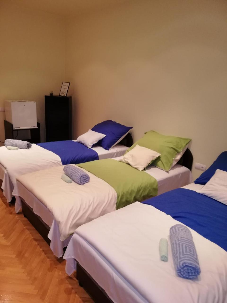 Pero Panzio Bed & Breakfast Debrecen Exterior photo